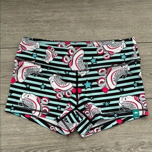 WODBOTTOM Roller Skate Patterned Shorts